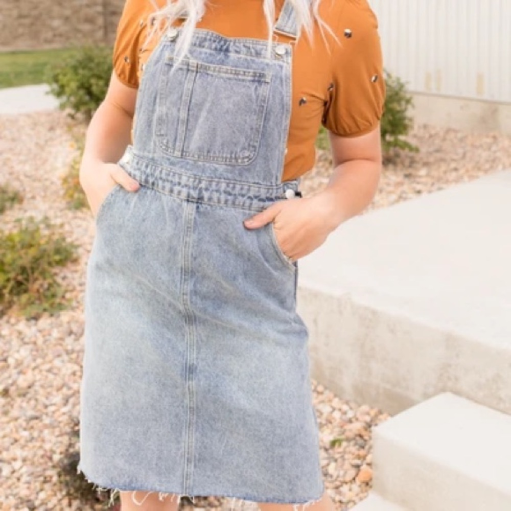 TNR - Denim Overall Skirt with Raw Hem - Picture 3 of 7